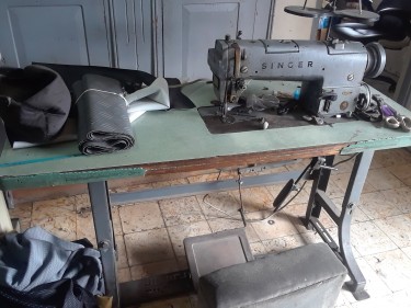INDUSTRIAL SEWING MACHINES