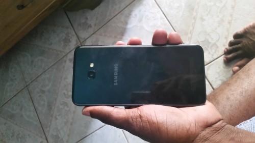 Samsung  Galaxy J4 Plus