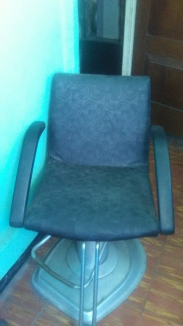 Styling Chair