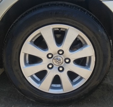 Original 16 Inch Toyota Rims With Tire