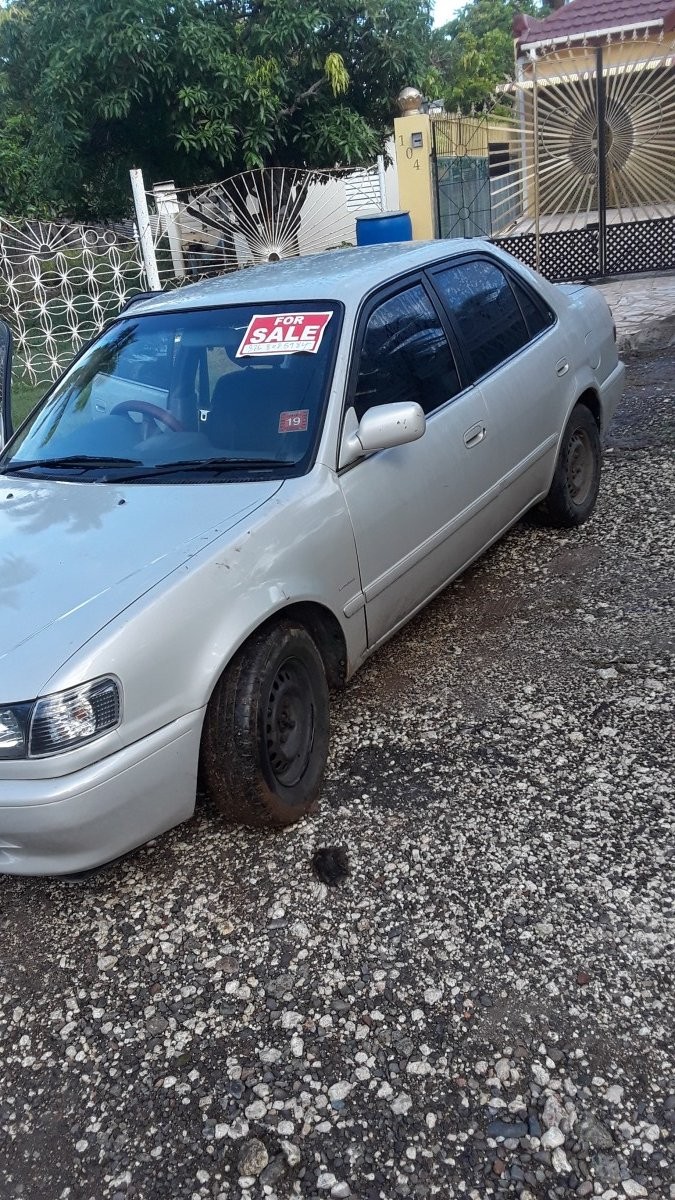 Toyota 111 Corolla For Sale 1999 - Tiger Maker May Pen Clarendon