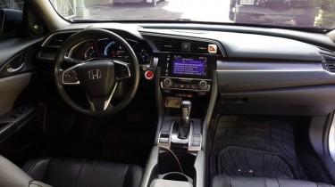 2017 Honda Civic Touring 