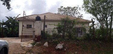 3 BEDROOM HOUSE FOR SALE 
