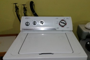 Whirlpool Washing Machine (good Condition )