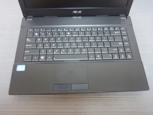 ASUS LAPTOP FOR SALE IN GREAT CONDITION