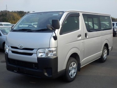 2014 Toyota Hiace DX 3.0L Diesel 6 Seater