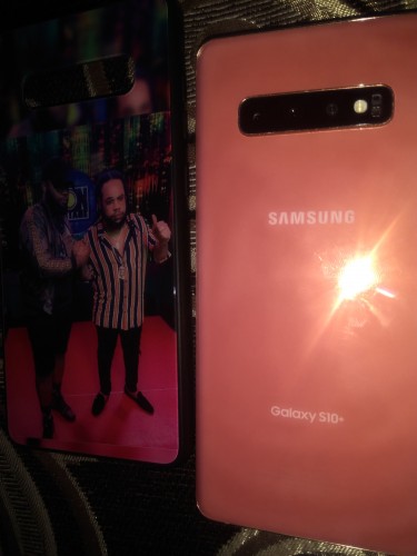Samsung Galaxy S10+ Clean Like New