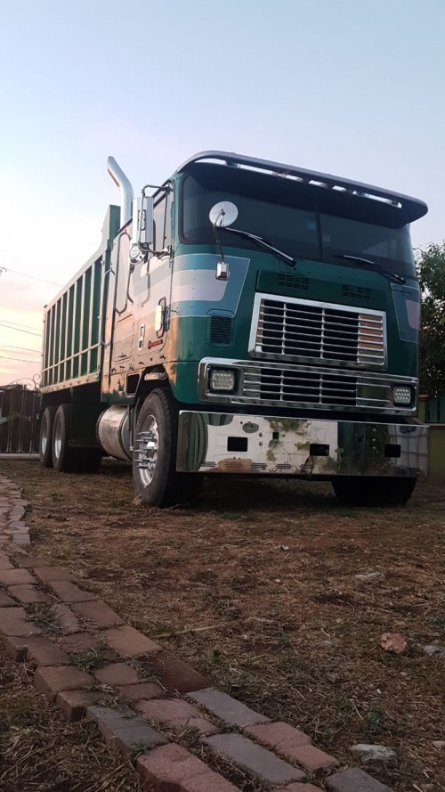 International Cabover for sale in Old Harbour St Catherine - Trucks