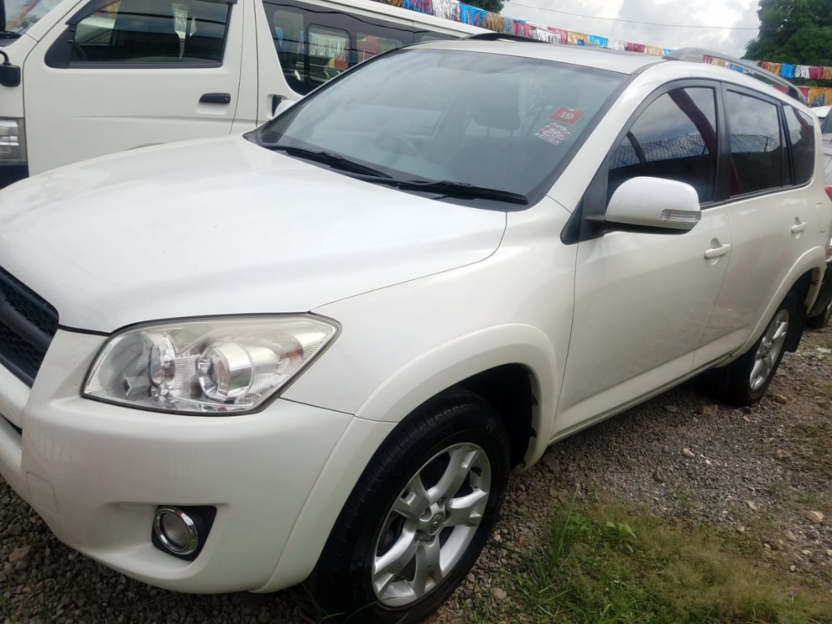 Toyota rav 2012