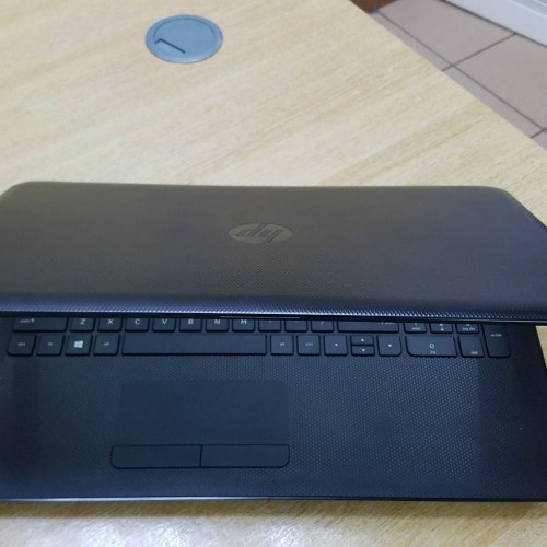 HP LAPTOP  IN GOOD CONDITION