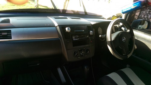Nissan Tiida 2012