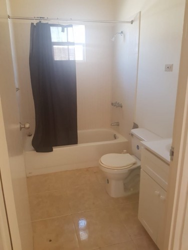 2 BEDROOM 2 BATHROOM FOR RENT IN GATED COMMUNITY