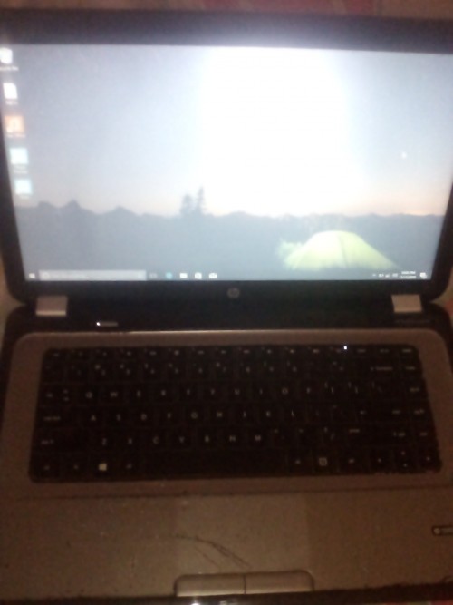 Hp Laptop For Sale Cheap Fault Battery And CD 15g