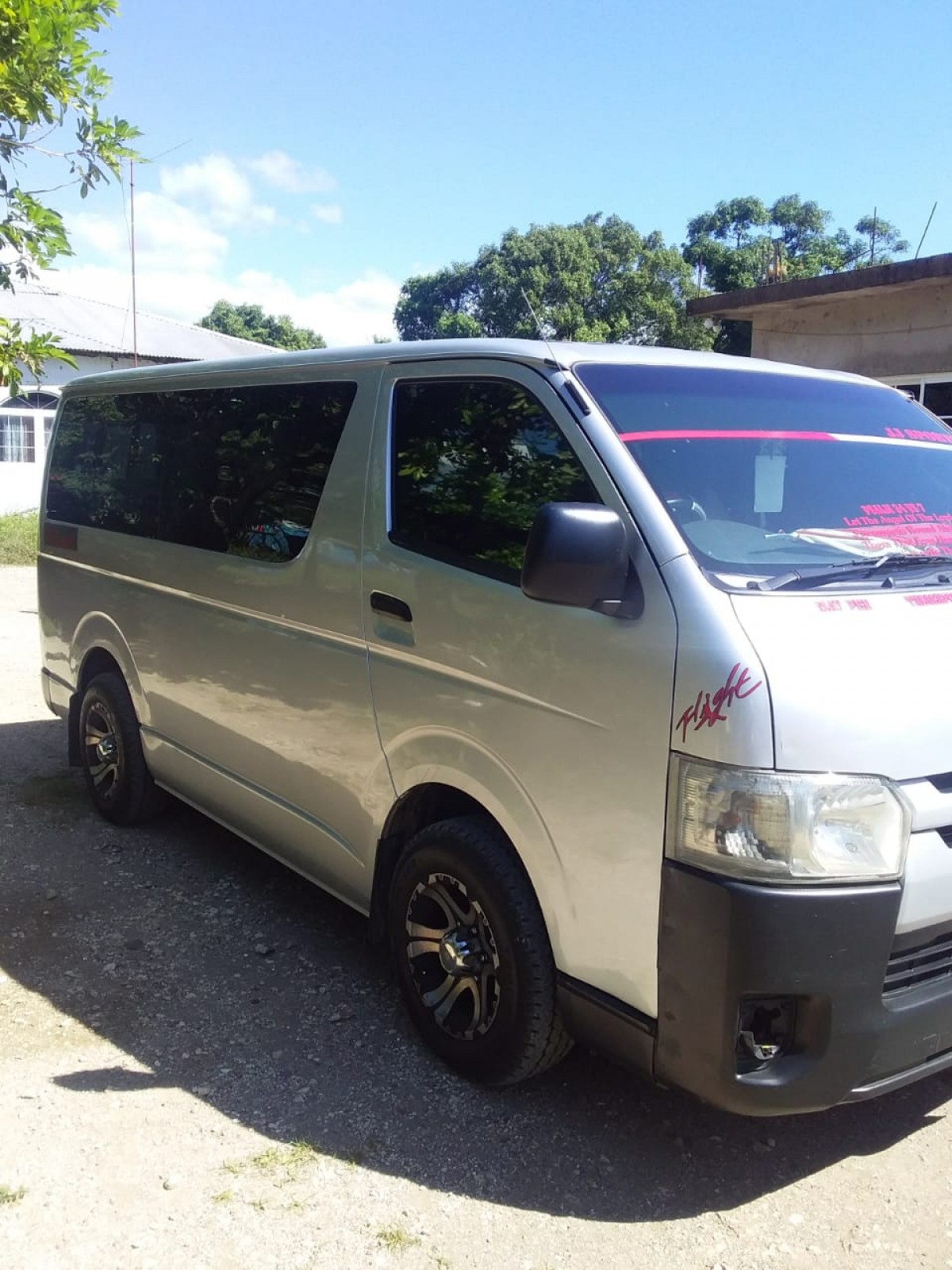 Toyota Jamaica Hiace Bus For Sale 2016 Tiger Maker May Pen Clarendon