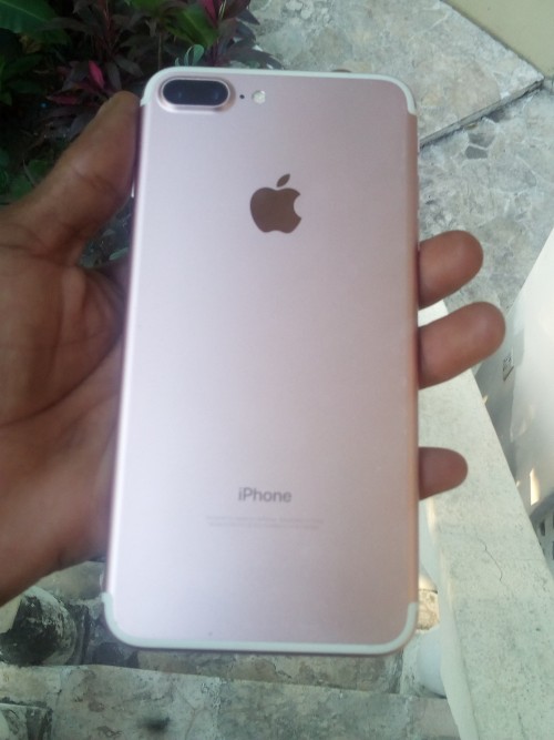 Rosé Gold IPhone 7Plus