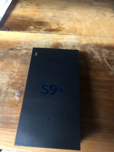 Brand New In Box Samsung Galaxy S9+