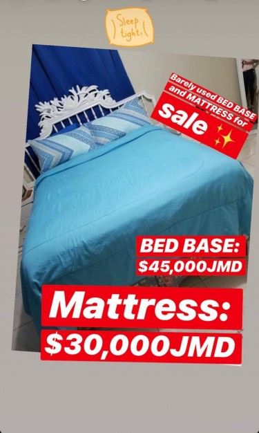 Queen Size Wood Bed Base And Pillow Top Mattress