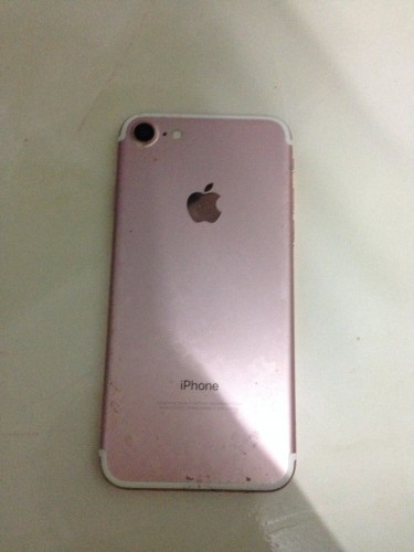 Rose Gold IPhone 7 