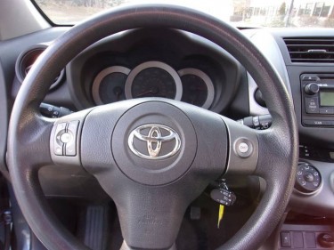 2012 Toyota RAV4 4x4 Sport 4dr SUV V6