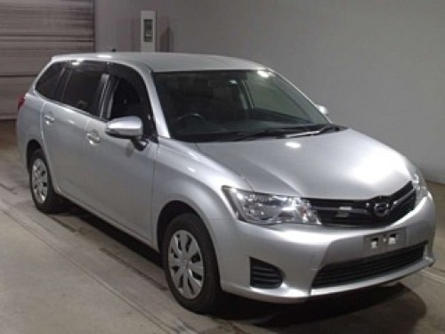Toyota  Feilder 2014