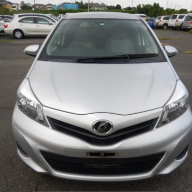 2014 Toyota Vitz Premium