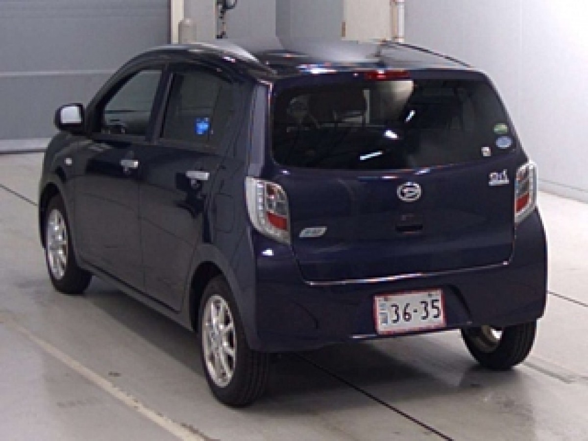 Daihatsu mira 2014