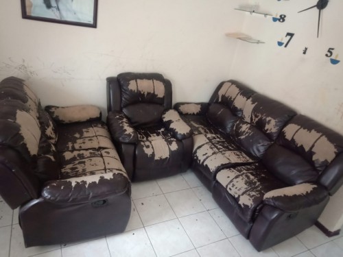 5 Recliner Sofa Set