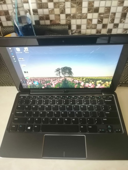FAST Win10 Tablet PC + Keyboard, Core I5 - Perfect