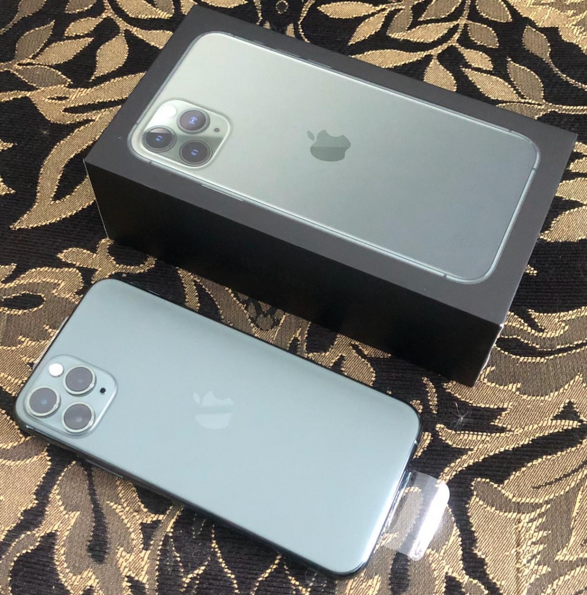 BRAND NEW IN BOX IPhone11pro (256GB,Unlocked) Pric for sale in Kingston