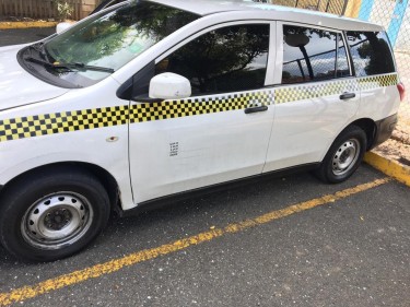 2013 Nissan AD Taxi