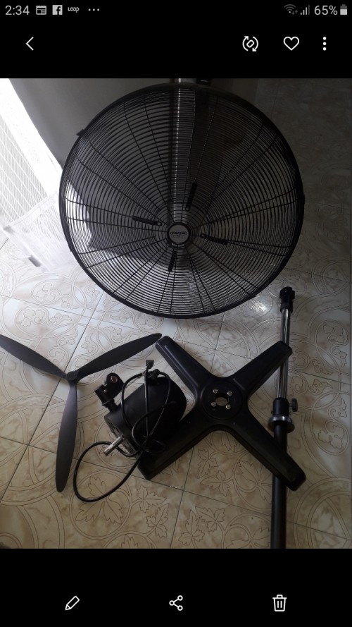 Prizm Commercial  Standing Fan