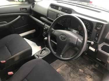 Toyota Probox 2015