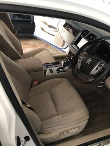 2011 Toyota Crown Royal Saloon For Sale 