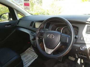2014 Toyota Isis CALL GREGORY NOW 