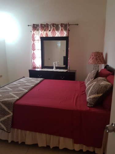 2 Bedroom House In Coral Springs, Trelawny 