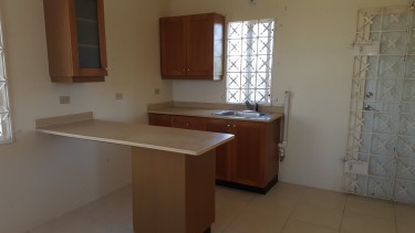 2 Bedroom 1 Bath New Harbour WhatsApp Only