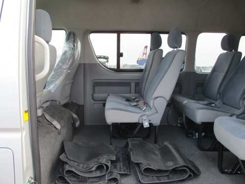 Newly Imported 2009 Hiace Bus