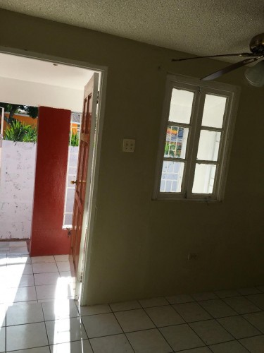2 Bedroom House For Rent 