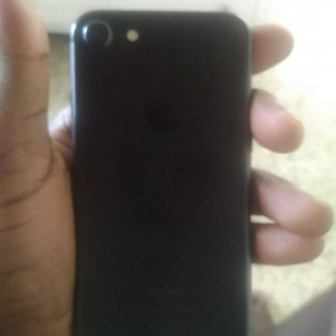 IPhone 7, 128gb (fully Functional Fully Unlocked)