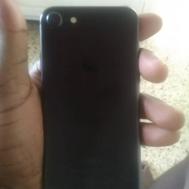 IPhone 7, 128gb (fully Functional Fully Unlocked)
