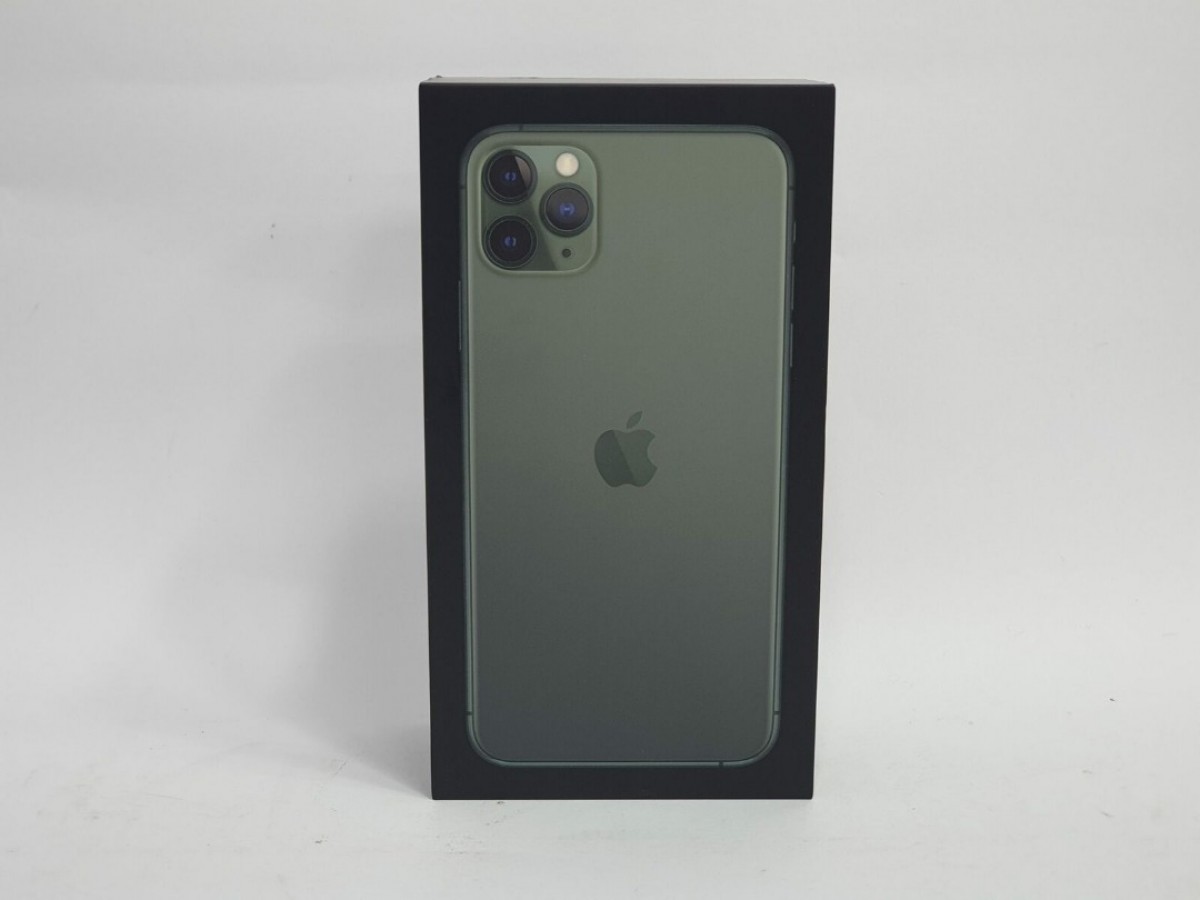 Apple IPhone 11 Pro Max for sale in Portmore St Thomas - Phones