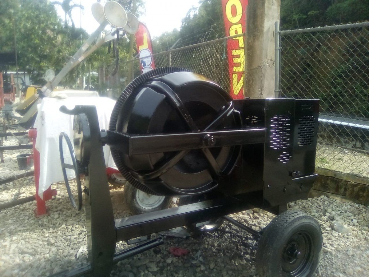 Cement Mixer for sale in Spanish Town St Catherine - Tools