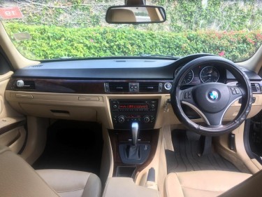 2012 BMW
