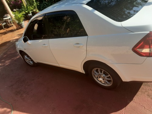 Clean Tiida For Rent