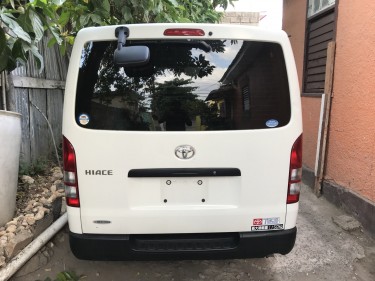2014 Toyota Haice Just Imported 