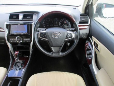 2016 Toyota Allion