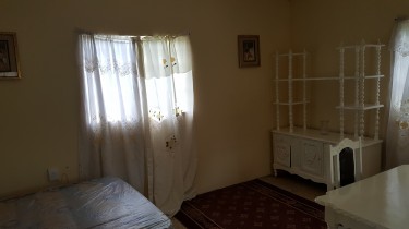 Self Contained 1 Bedroom  For Rent 