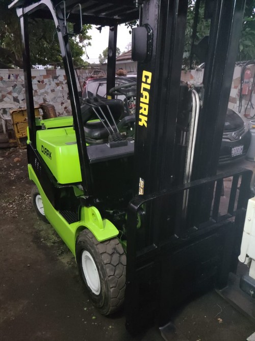 Forklift