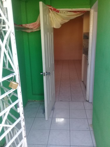 1 Bedroom Quad For Rent Own Electric Meter 