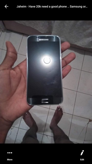 Samsung Galaxy S7 , 32GB , Trading For A Note 5 